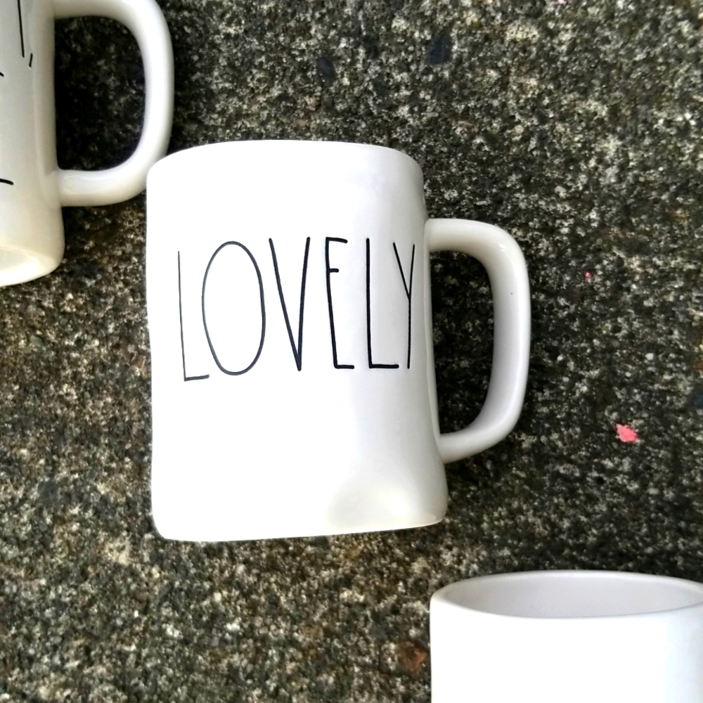 💙Rae Dunn Mug Set💙 - Picture 3 of 4